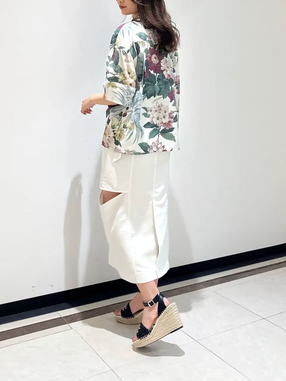 GRACE CONTINENTAL MORITA AI コーディネート画像