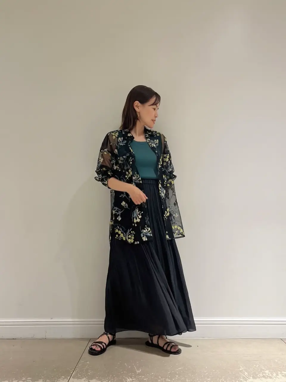 GRACE CONTINENTAL 穐山　香織 コーディネート画像