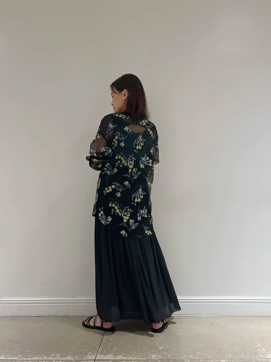 GRACE CONTINENTAL 穐山　香織 コーディネート画像