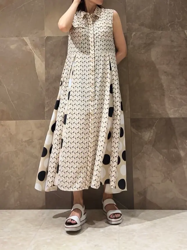 GRACE CONTINENTAL 穐山　香織 コーディネート画像