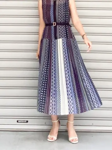 GRACE CONTINENTAL 古川温子 コーディネート画像