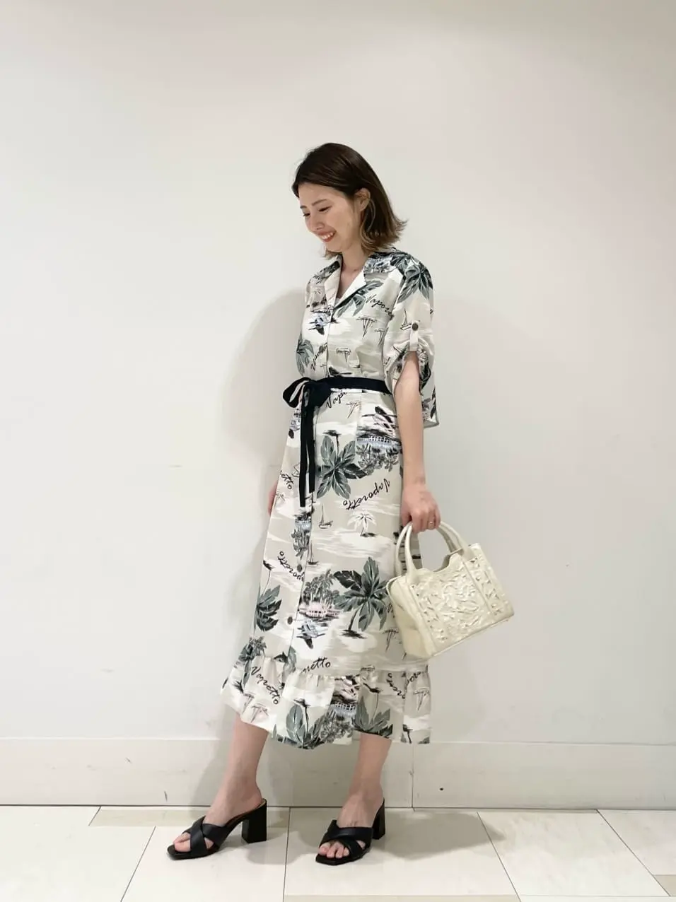 GRACE CONTINENTAL minami コーディネート画像