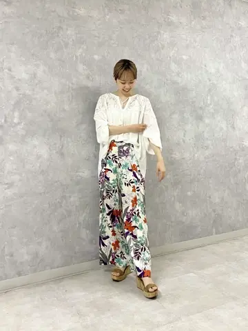 GRACE CONTINENTAL Abe コーディネート画像