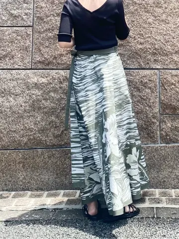 GRACE CONTINENTAL 古川温子 コーディネート画像