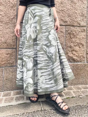 GRACE CONTINENTAL 古川温子 コーディネート画像