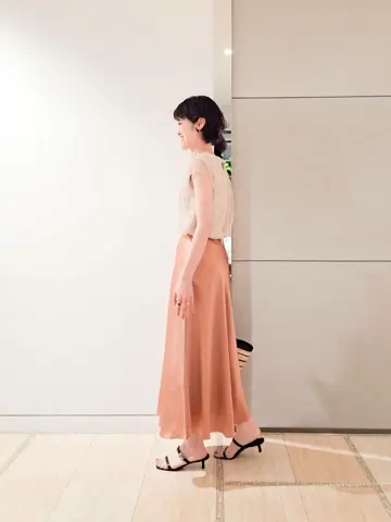 GRACE CONTINENTAL 今野　志保 コーディネート画像