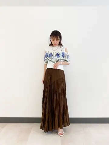 GRACE CONTINENTAL 古川温子 コーディネート画像