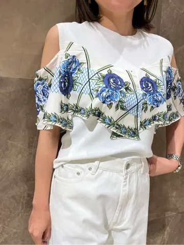 GRACE CONTINENTAL 穐山　香織 コーディネート画像