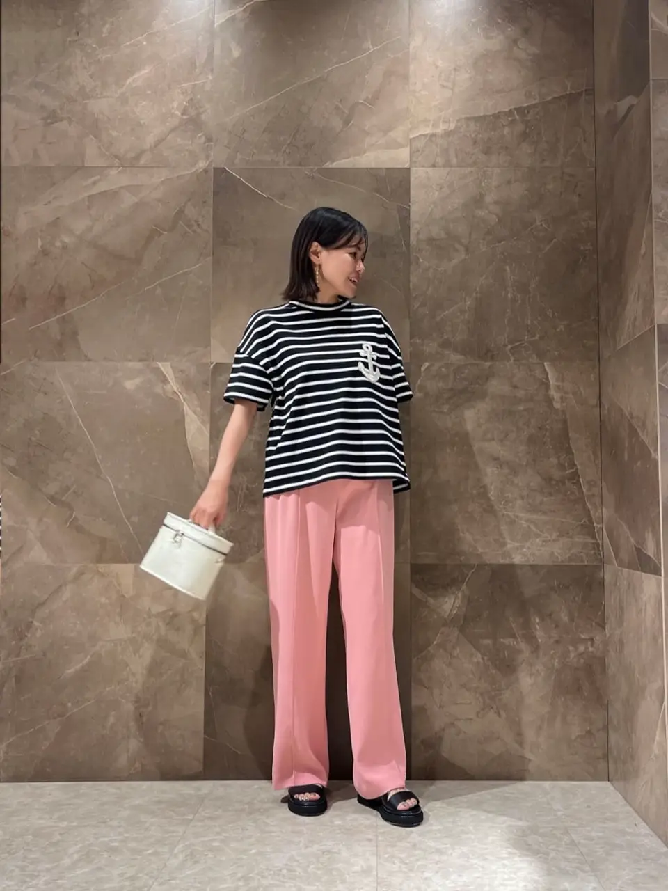 GRACE CONTINENTAL 穐山　香織 コーディネート画像