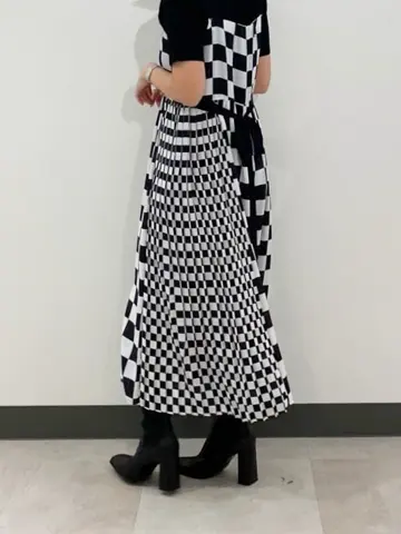 GRACE CONTINENTAL 古川温子 コーディネート画像