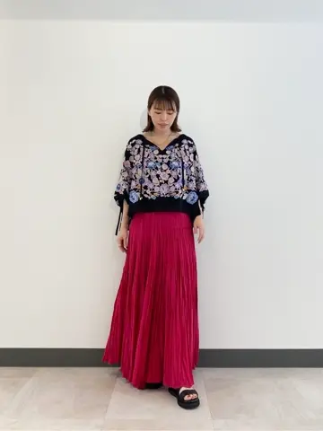 GRACE CONTINENTAL 古川温子 コーディネート画像