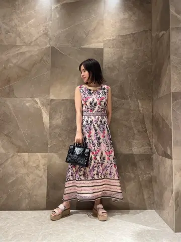 GRACE CONTINENTAL 穐山　香織 コーディネート画像