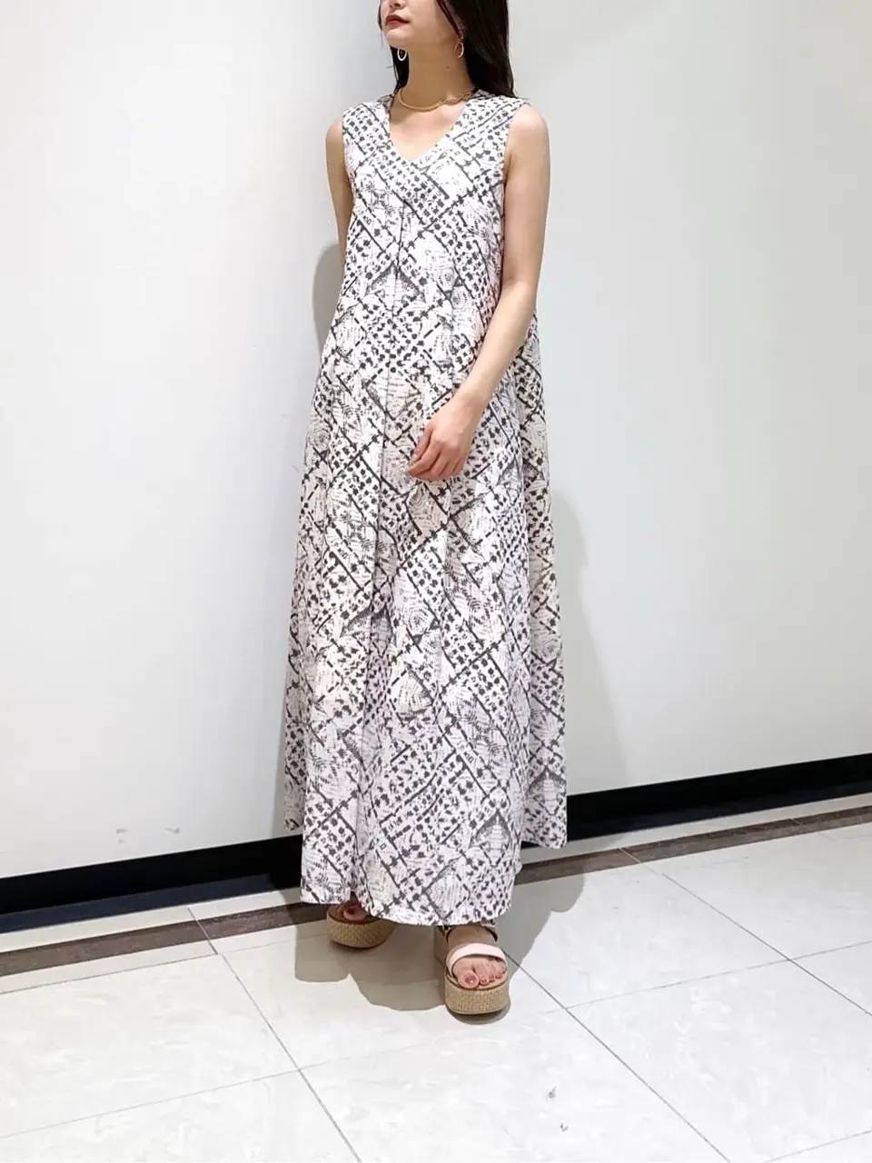 GRACE CONTINENTAL MORITA AI コーディネート画像