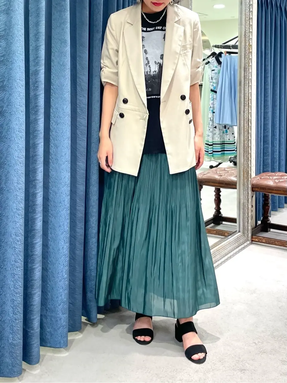 GRACE CONTINENTAL yoshi コーディネート画像