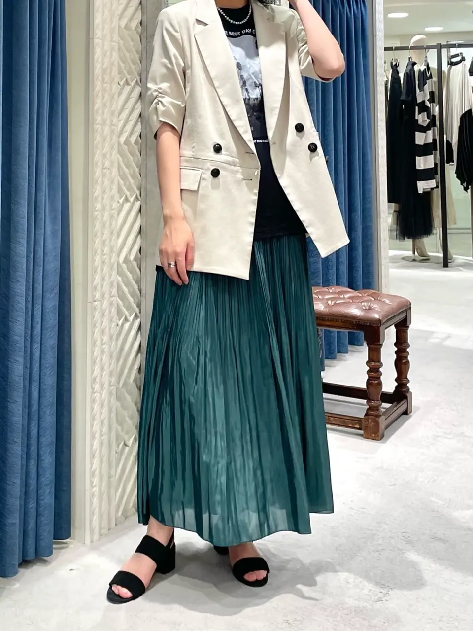 GRACE CONTINENTAL yoshi コーディネート画像