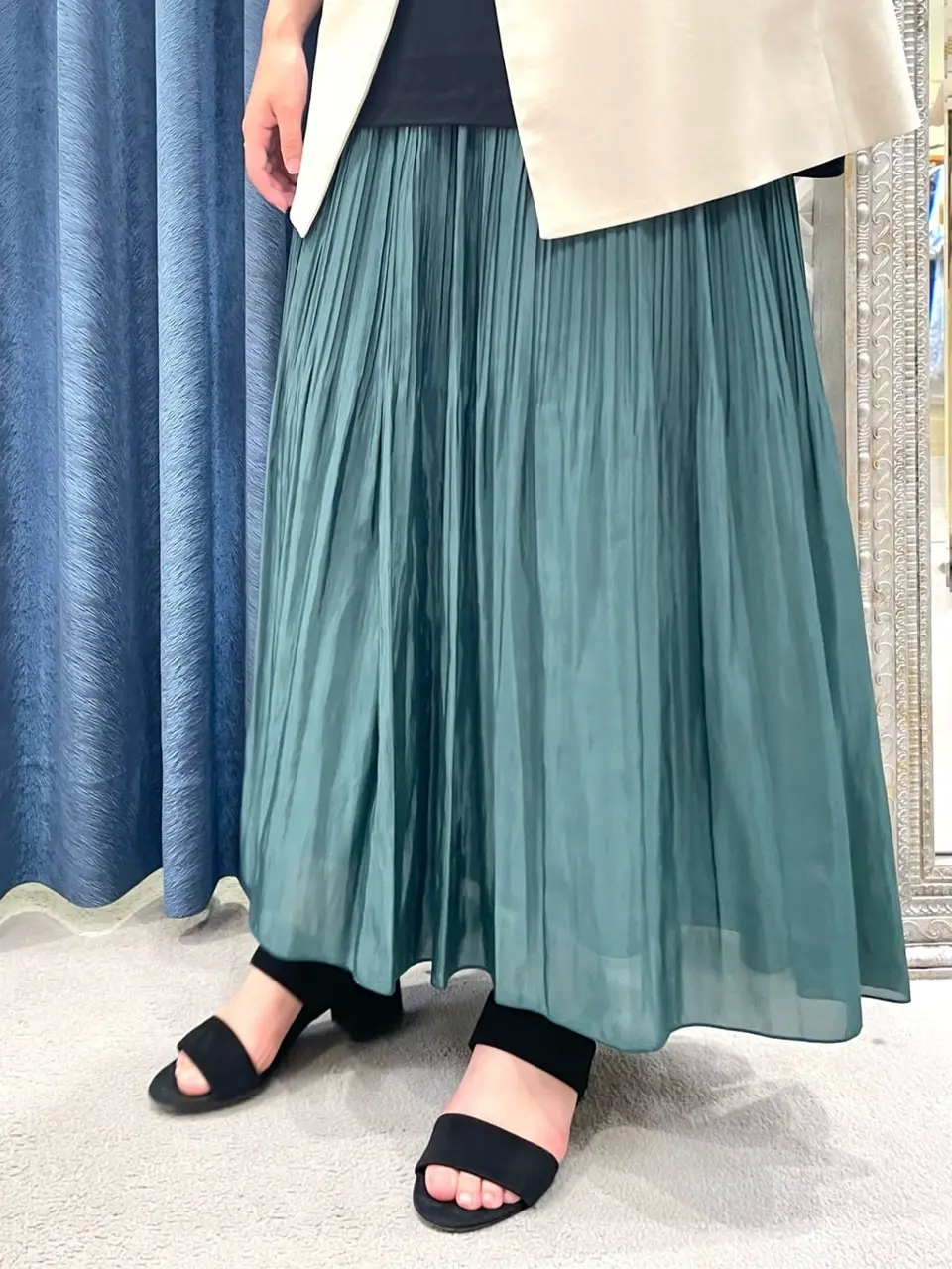 GRACE CONTINENTAL yoshi コーディネート画像