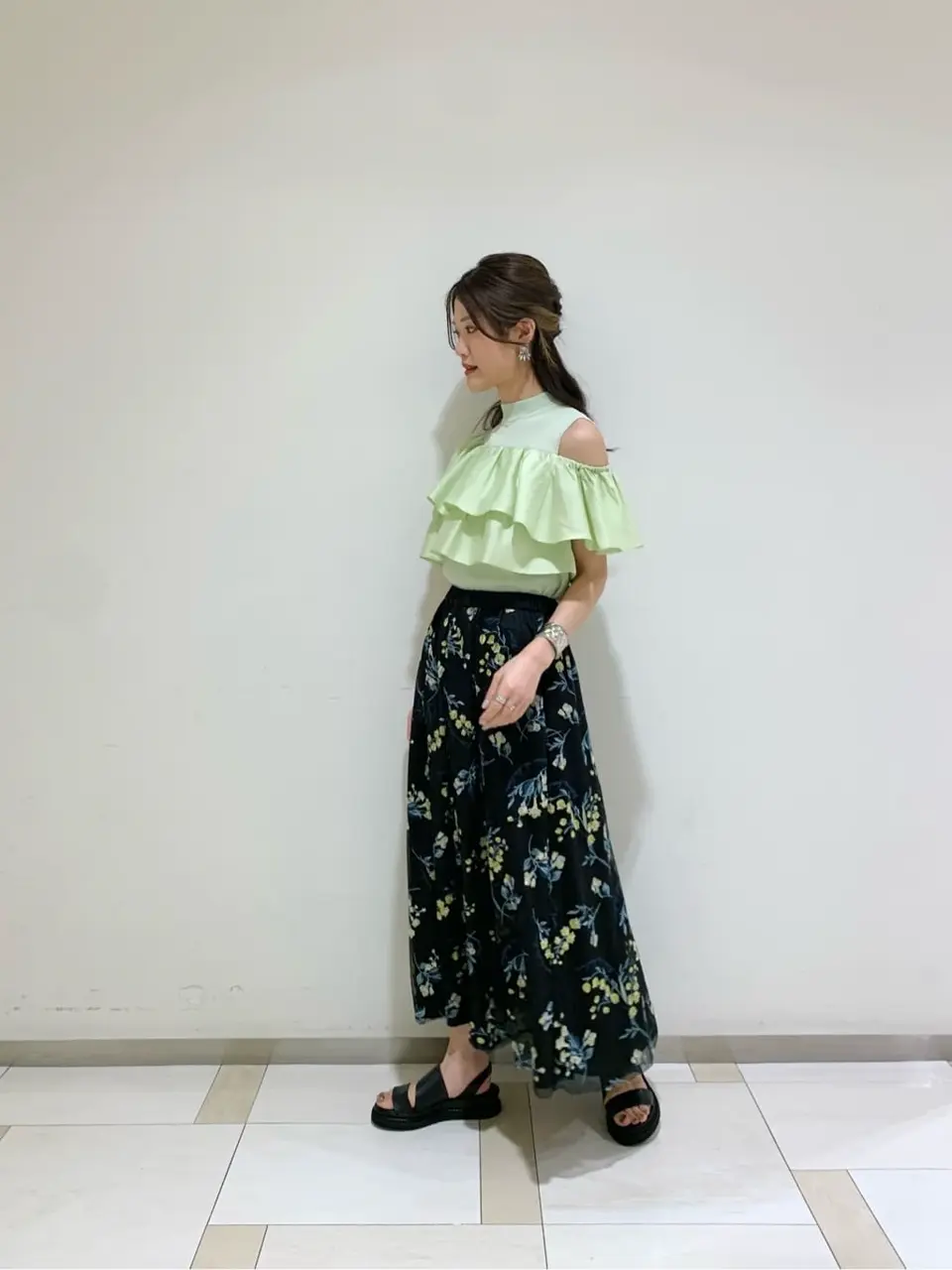 GRACE CONTINENTAL A.Kameyama コーディネート画像