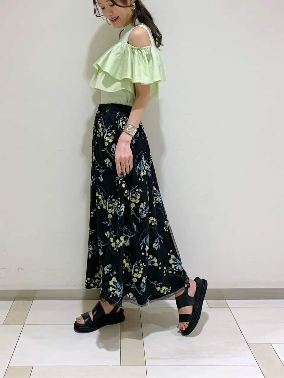 GRACE CONTINENTAL A.Kameyama コーディネート画像