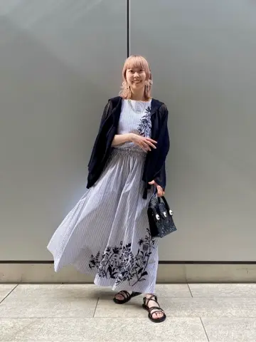 GRACE CONTINENTAL Abe コーディネート画像