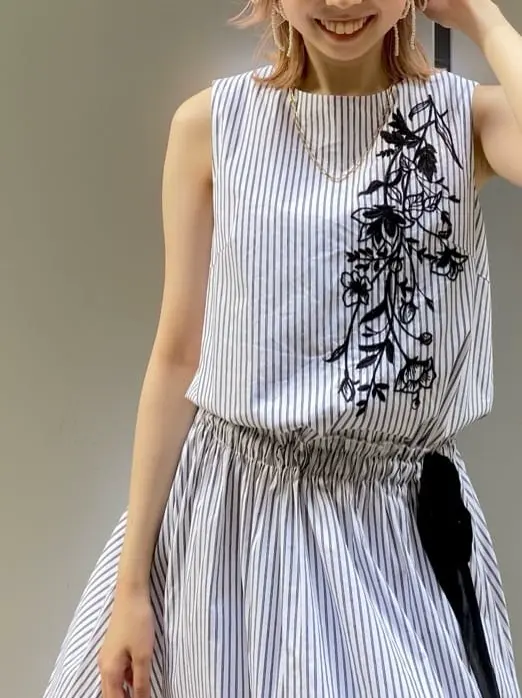 GRACE CONTINENTAL Abe コーディネート画像