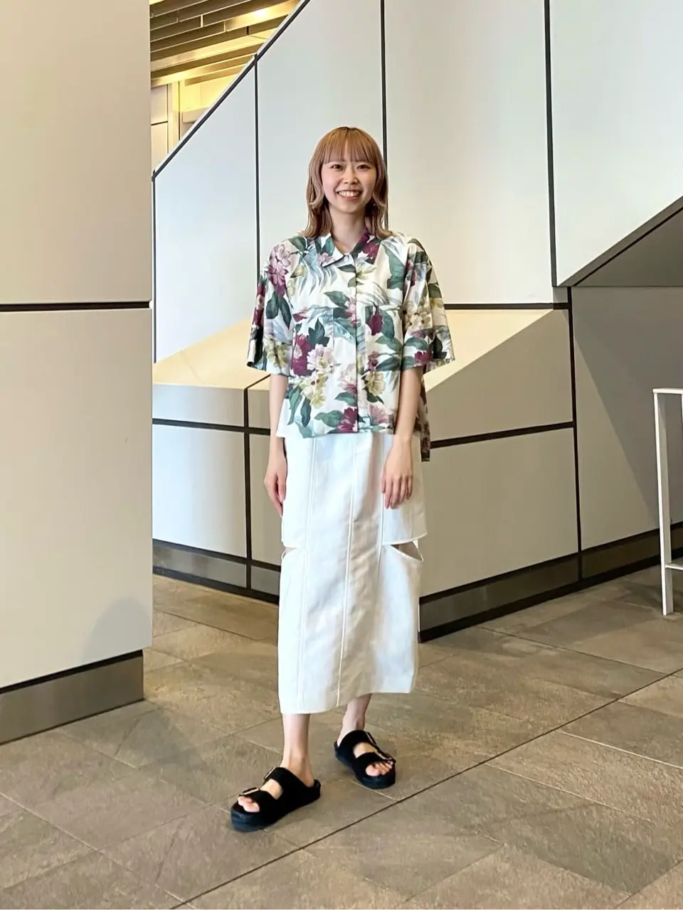 GRACE CONTINENTAL Abe コーディネート画像