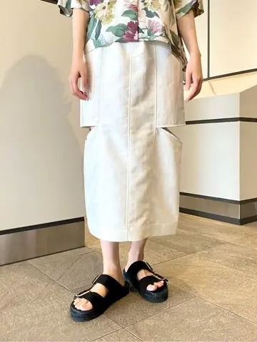 GRACE CONTINENTAL Abe コーディネート画像