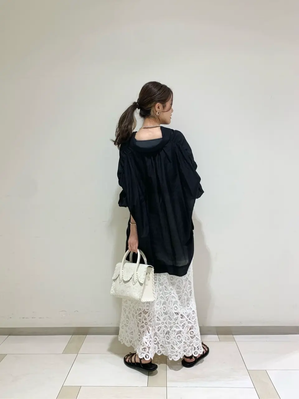 GRACE CONTINENTAL A.Kameyama コーディネート画像