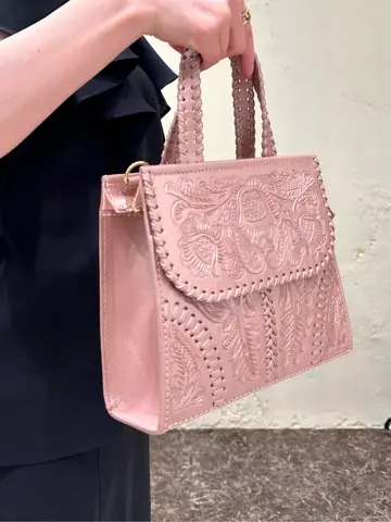 GRACE CONTINENTAL Kogane. コーディネート画像