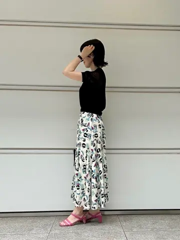 GRACE CONTINENTAL 尾田亜沙美 コーディネート画像