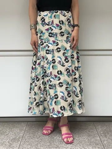 GRACE CONTINENTAL 尾田亜沙美 コーディネート画像