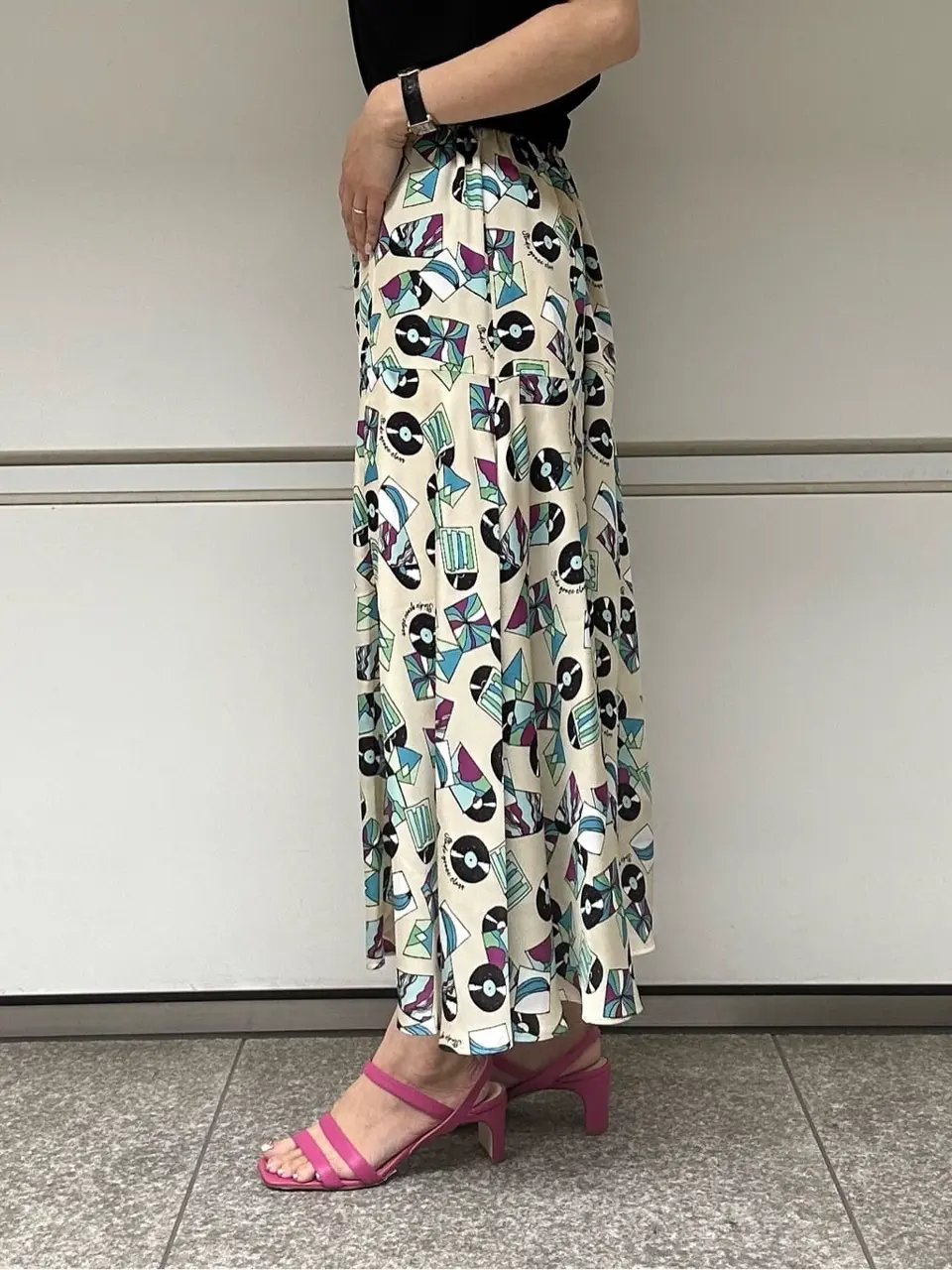 GRACE CONTINENTAL 尾田亜沙美 コーディネート画像