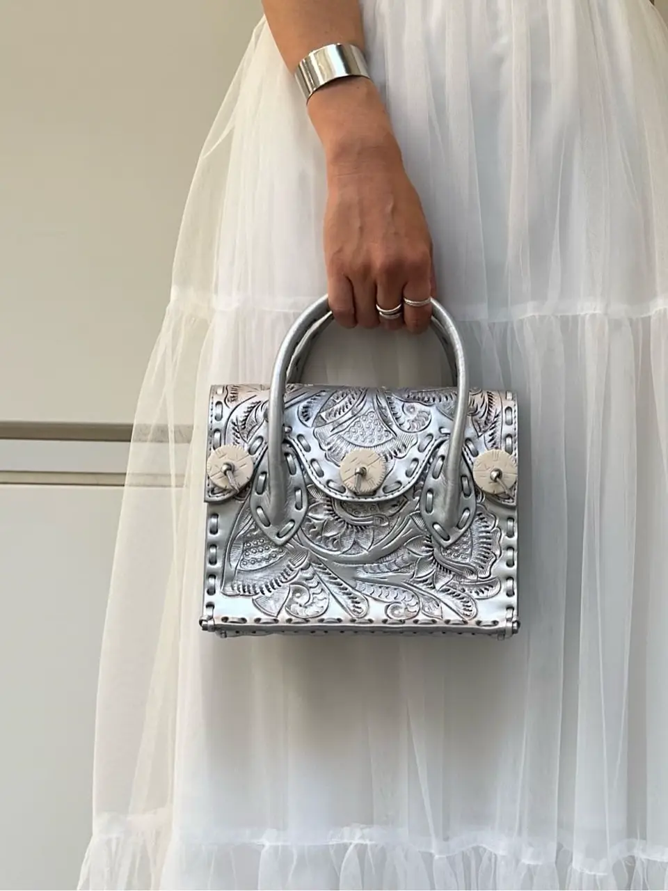 GRACE CONTINENTAL 尾田亜沙美 コーディネート画像