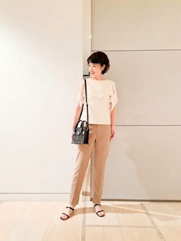 GRACE CONTINENTAL 今野　志保 コーディネート画像