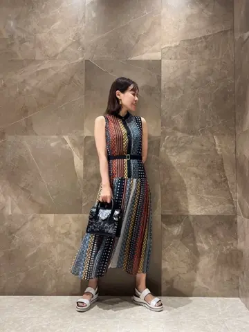 GRACE CONTINENTAL 穐山　香織 コーディネート画像