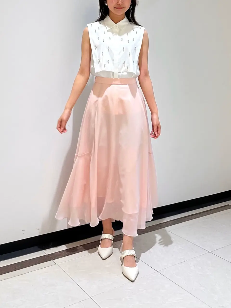 GRACE CONTINENTAL MORITA AI コーディネート画像