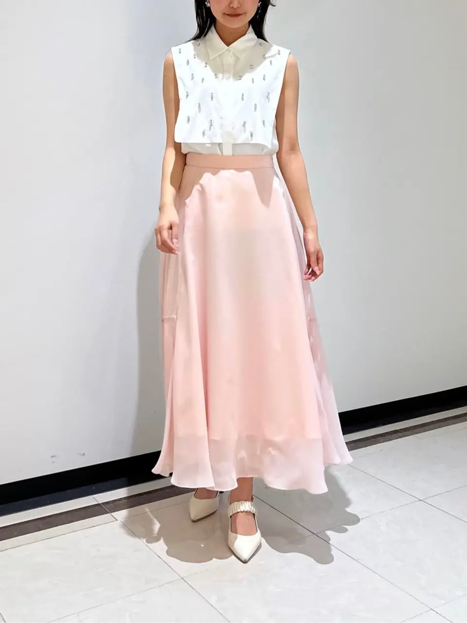 GRACE CONTINENTAL MORITA AI コーディネート画像