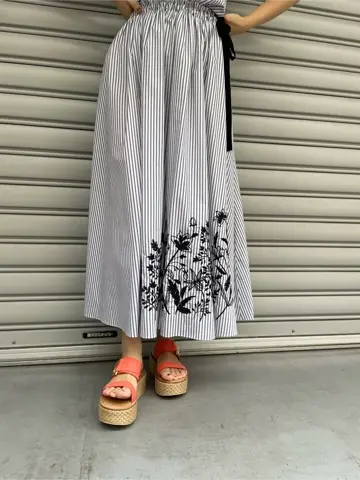 GRACE CONTINENTAL 佐藤　優里香 コーディネート画像