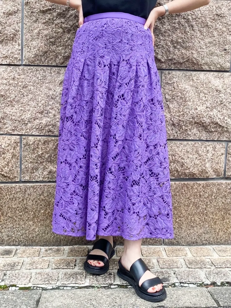 GRACE CONTINENTAL 古川温子 コーディネート画像