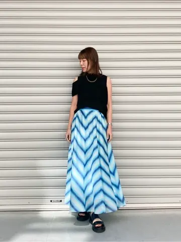 GRACE CONTINENTAL 古川温子 コーディネート画像