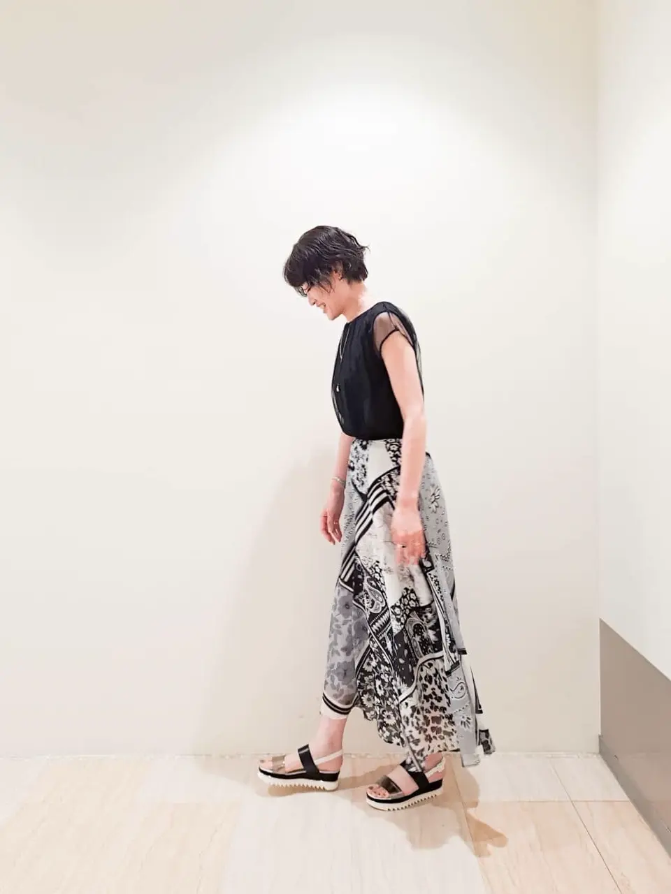 GRACE CONTINENTAL 今野　志保 コーディネート画像