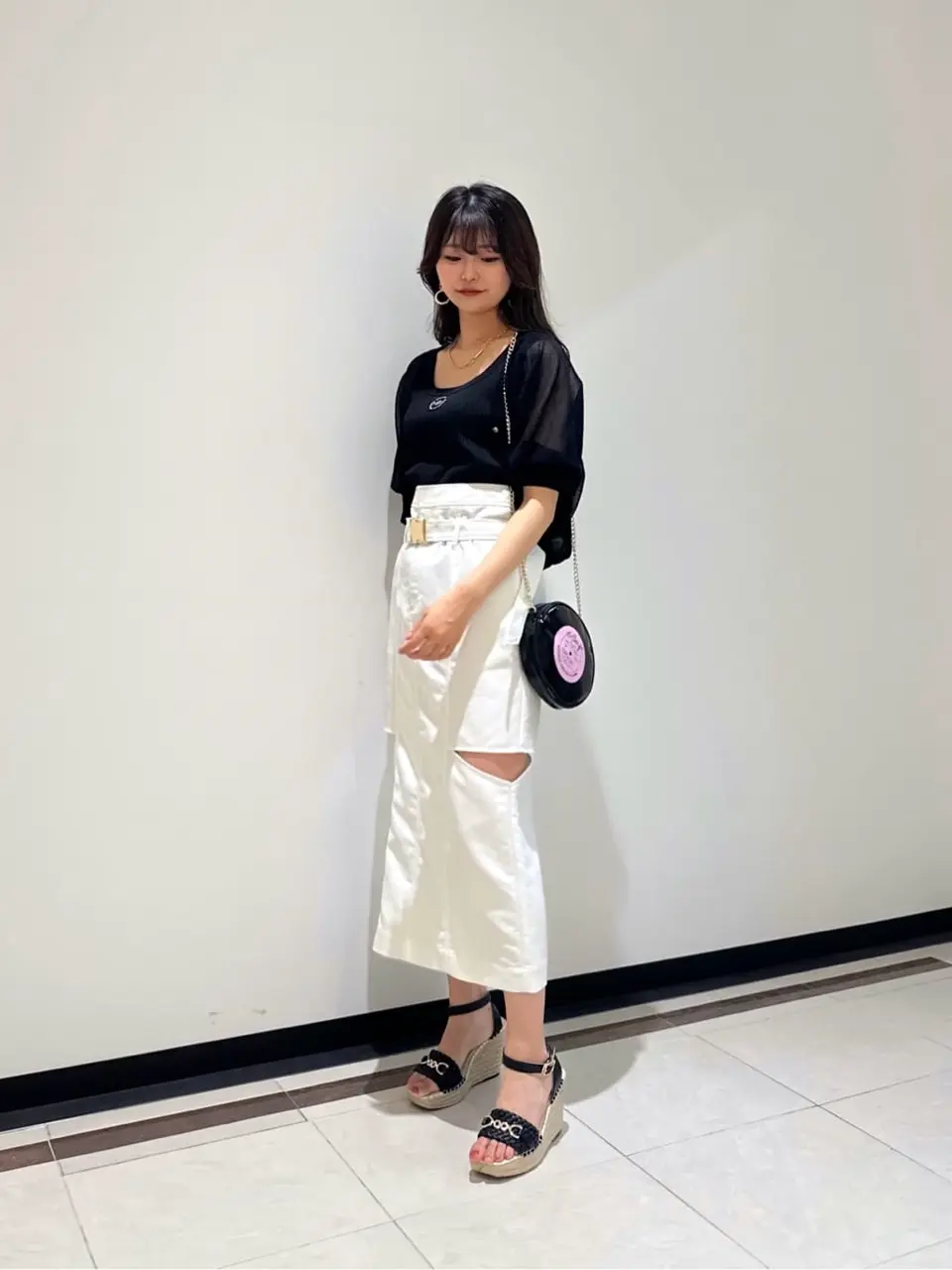 GRACE CONTINENTAL MORITA AI コーディネート画像