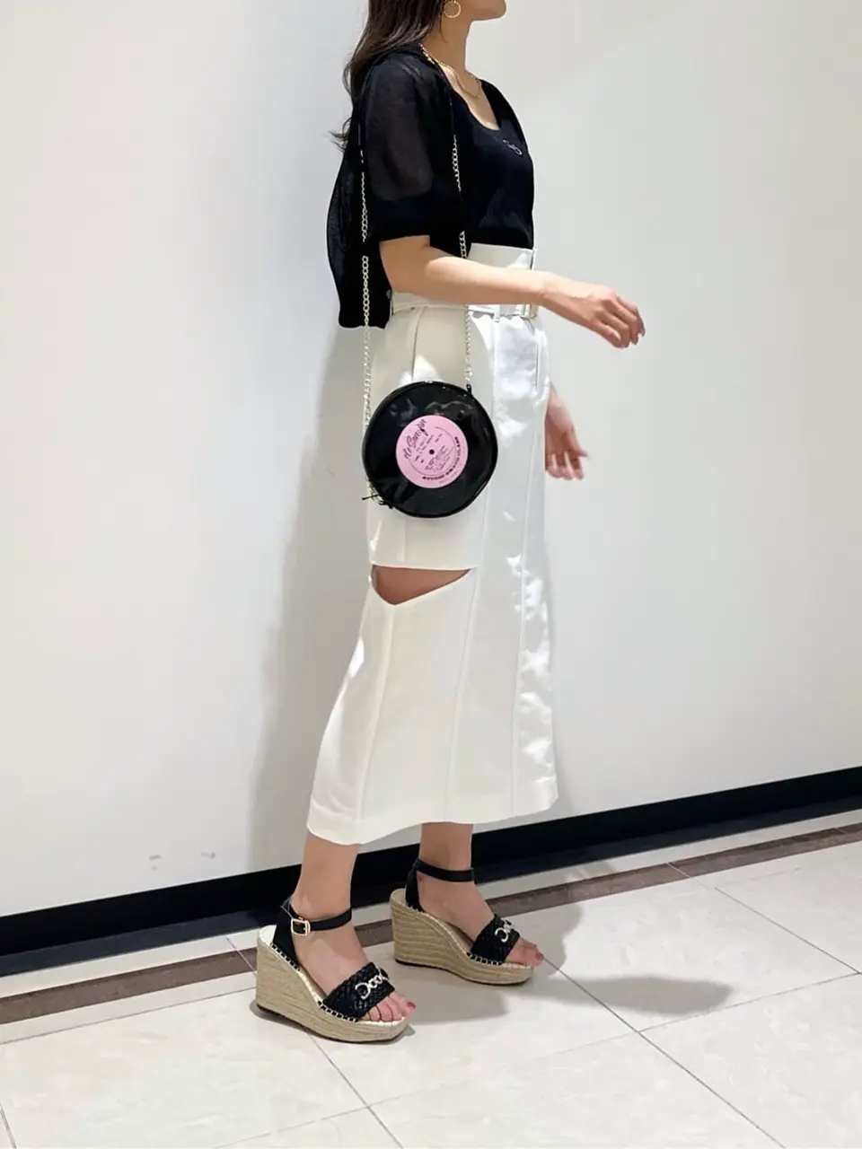 GRACE CONTINENTAL MORITA AI コーディネート画像