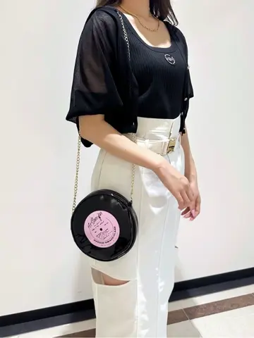 GRACE CONTINENTAL MORITA AI コーディネート画像