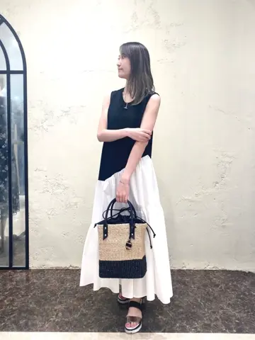 GRACE CONTINENTAL sa-ya コーディネート画像