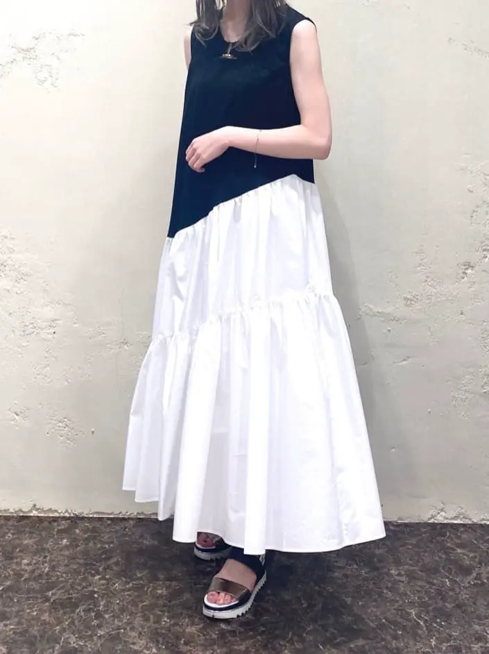 GRACE CONTINENTAL sa-ya コーディネート画像