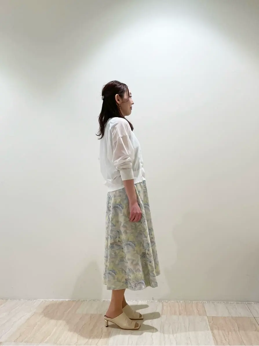 GRACE CONTINENTAL 赤間　 コーディネート画像