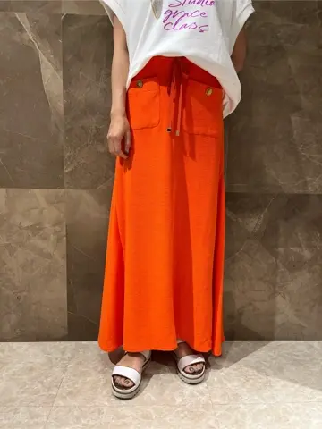 GRACE CONTINENTAL 穐山　香織 コーディネート画像