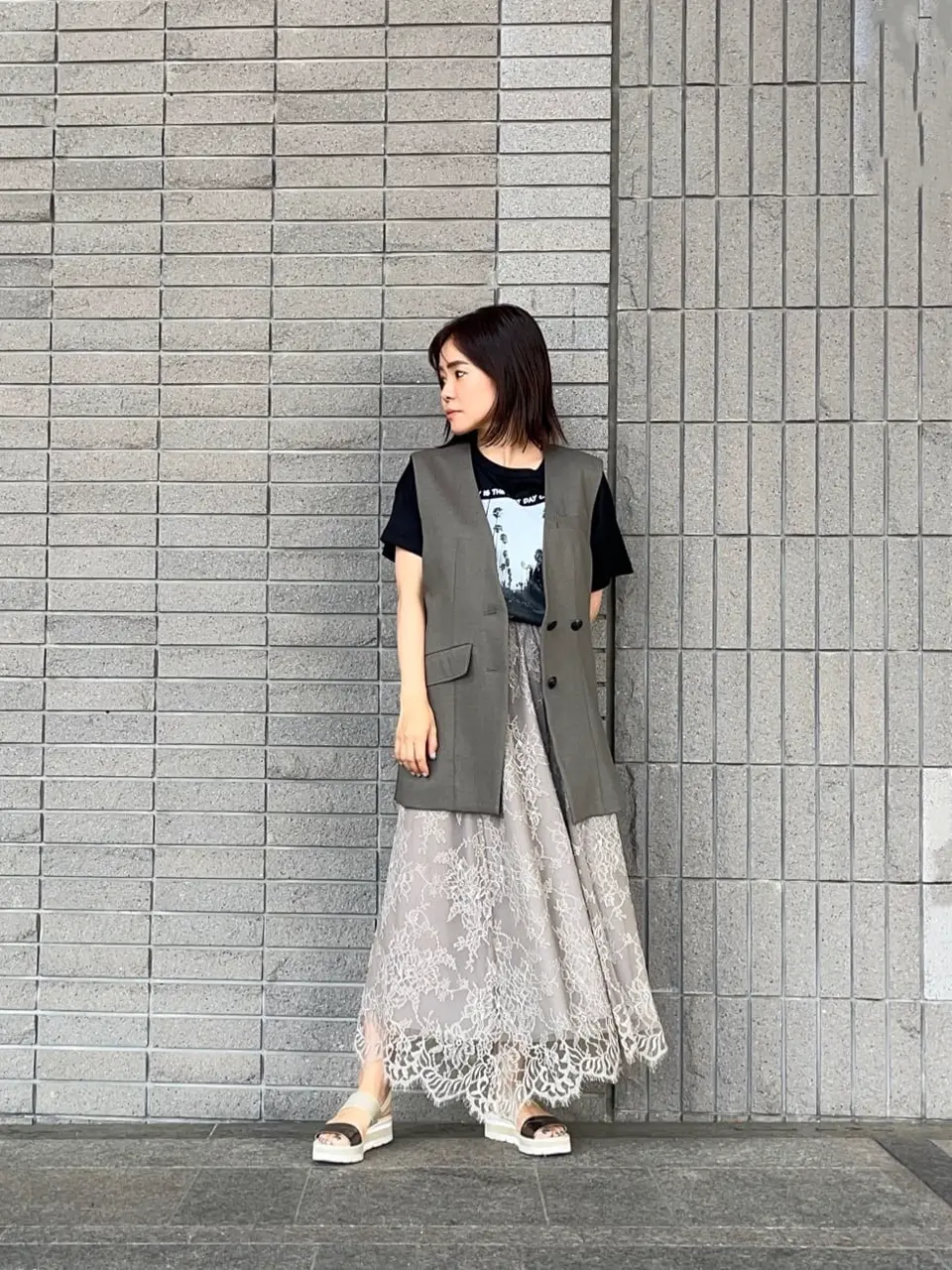 GRACE CONTINENTAL 穐山　香織 コーディネート画像