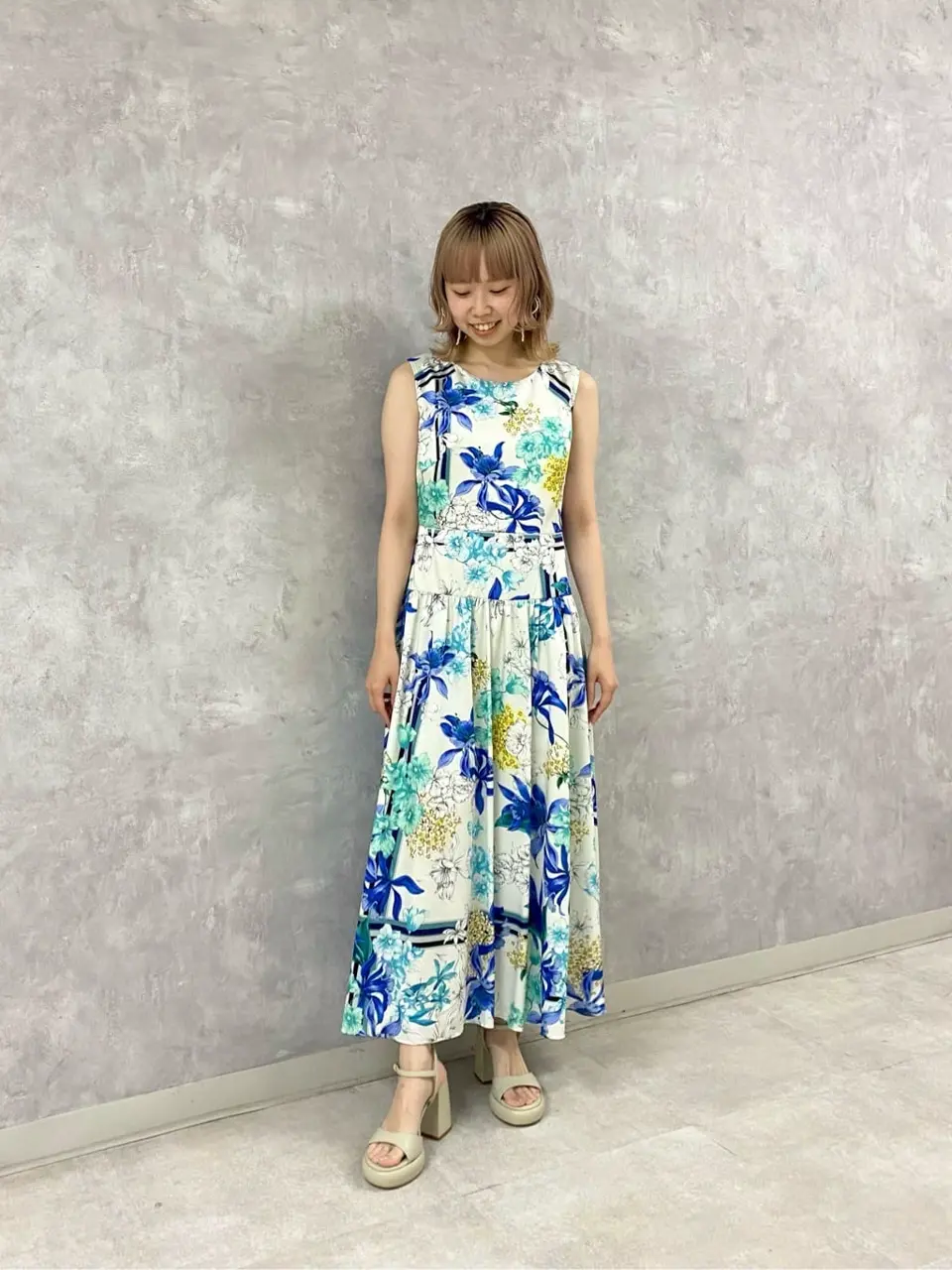 GRACE CONTINENTAL Abe コーディネート画像