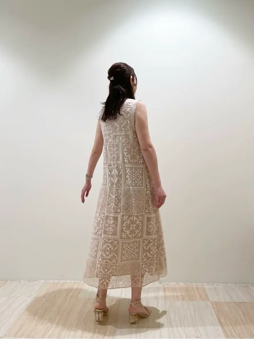 GRACE CONTINENTAL 赤間　 コーディネート画像